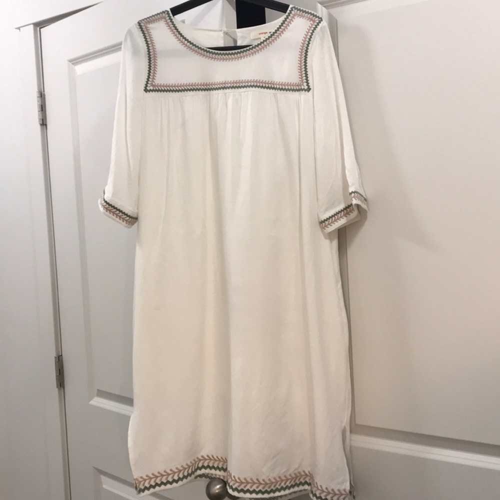 Orange Creek Knee Length Embroidered Dress (White)